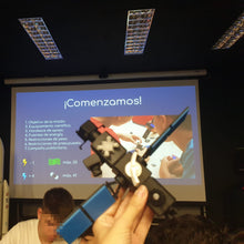 Cargar imagen en el visor de la galería, Actividad en familia: Ingenieros Espaciales - Domingo 7 de Junio del 2026 - 12:30