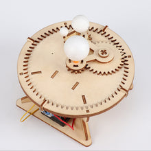 Cargar imagen en el visor de la galería, Telurio de madera - Movimiento de rotación, traslación y eclipses