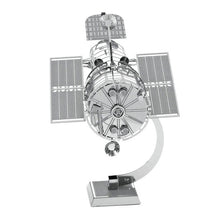 Cargar imagen en el visor de la galería, Oferta KiT de 3 modelos Puzzle de metal - Satélites de exploración