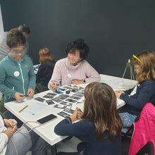 Cargar imagen en el visor de la galería, Actividad en familia: Ingenieros Espaciales - Domingo 7 de Junio del 2026 - 11:00
