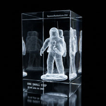 Cargar imagen en el visor de la galería, Cristal: Luna Astronauta misión Apollo
