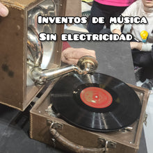 Cargar imagen en el visor de la galería, Actividad en familia: La Aventura de la Comunicación - Del Telégrafo al Smartphone y al Espacio - Domingo&nbsp;1 de Febrero del 2026 - 11:30
