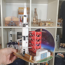Cargar imagen en el visor de la galería, Puzzle 3D - Cohete Saturno V

