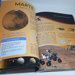 Descubre el Universo con la Astronauta LiLi: Libro con Realidad Aumentada e imágenes 3D: