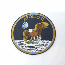 Cargar imagen en el visor de la galería, Parche para la ropa misión de la NASA Apollo 11 (misión a la Luna)
